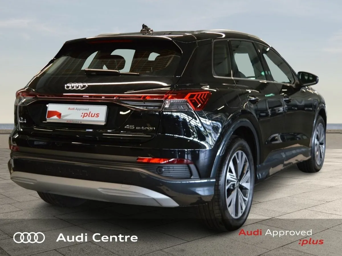 Audi Q4 e-tron 45 Sport Price new was € 59,980 - Image 4