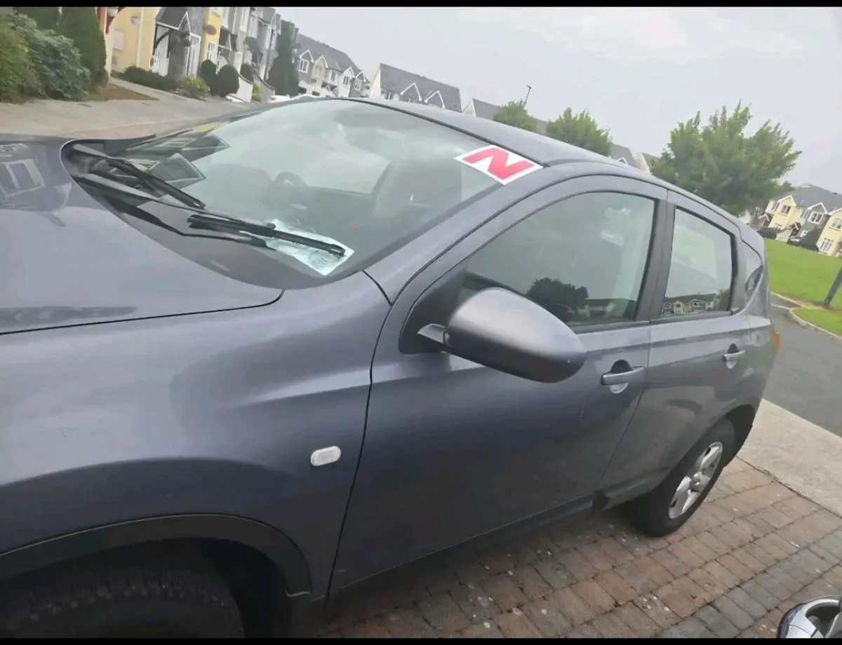 Nissan Qashqai 2010 1.6 petrol - Image 3