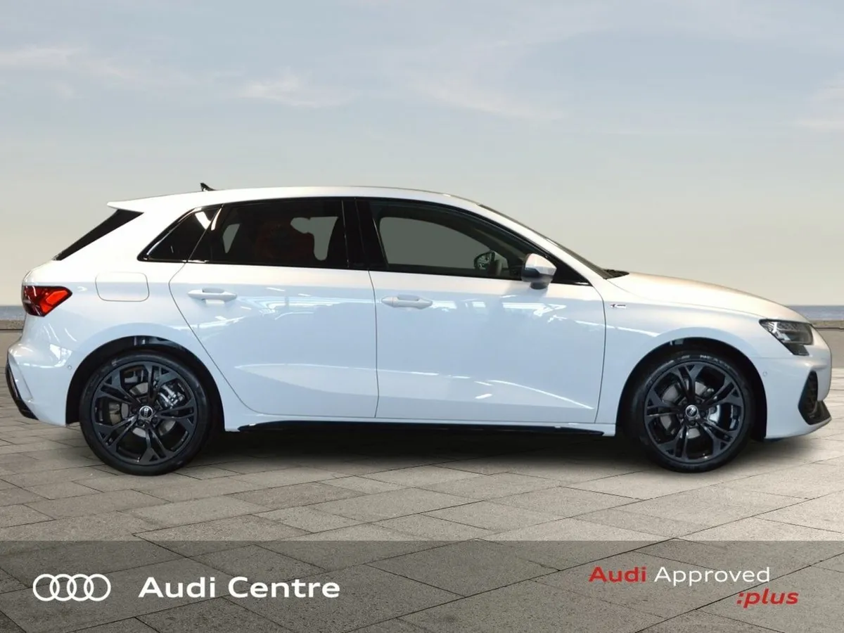 Audi A3 SB 30 TFSI 115HP S-LINE Price new was €47, - Image 3