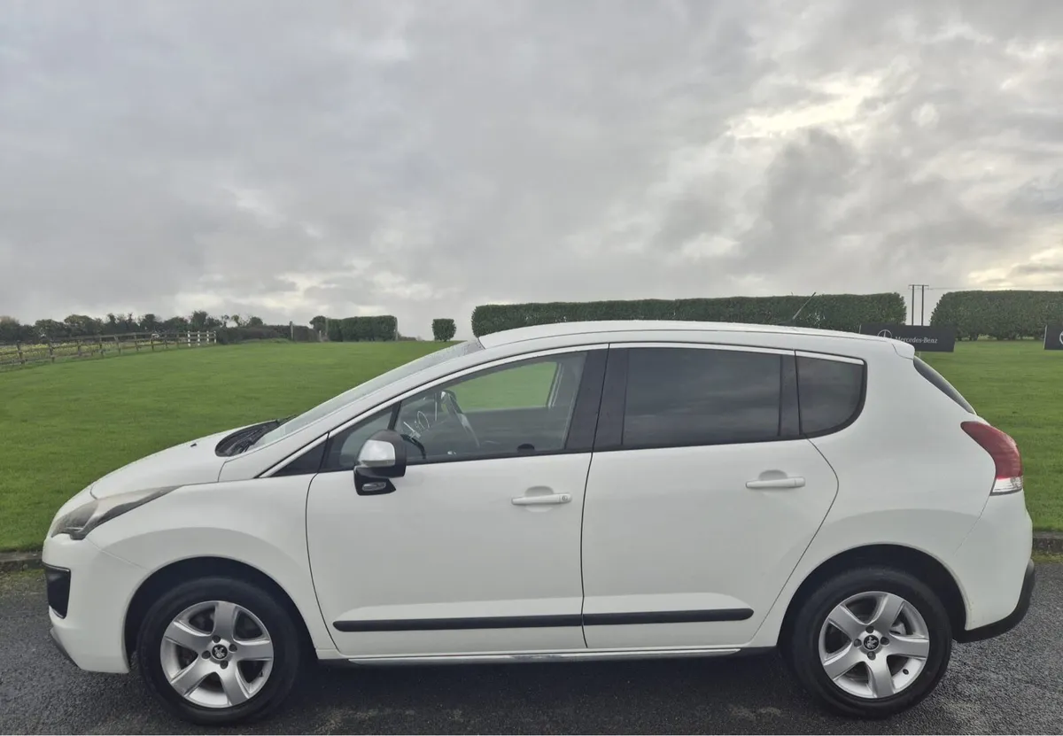 2015 Peugeot 3008 Petrol - Image 3