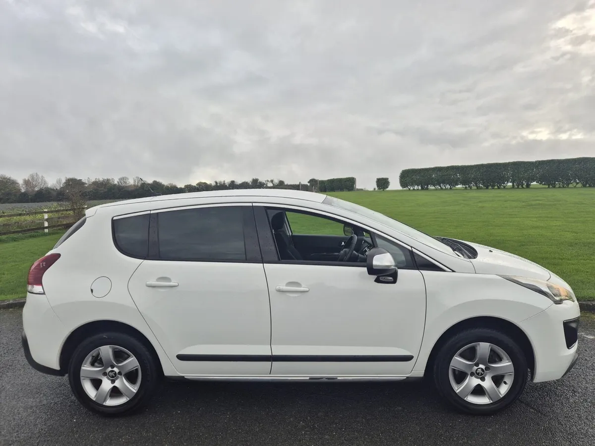 2015 Peugeot 3008 Petrol - Image 4