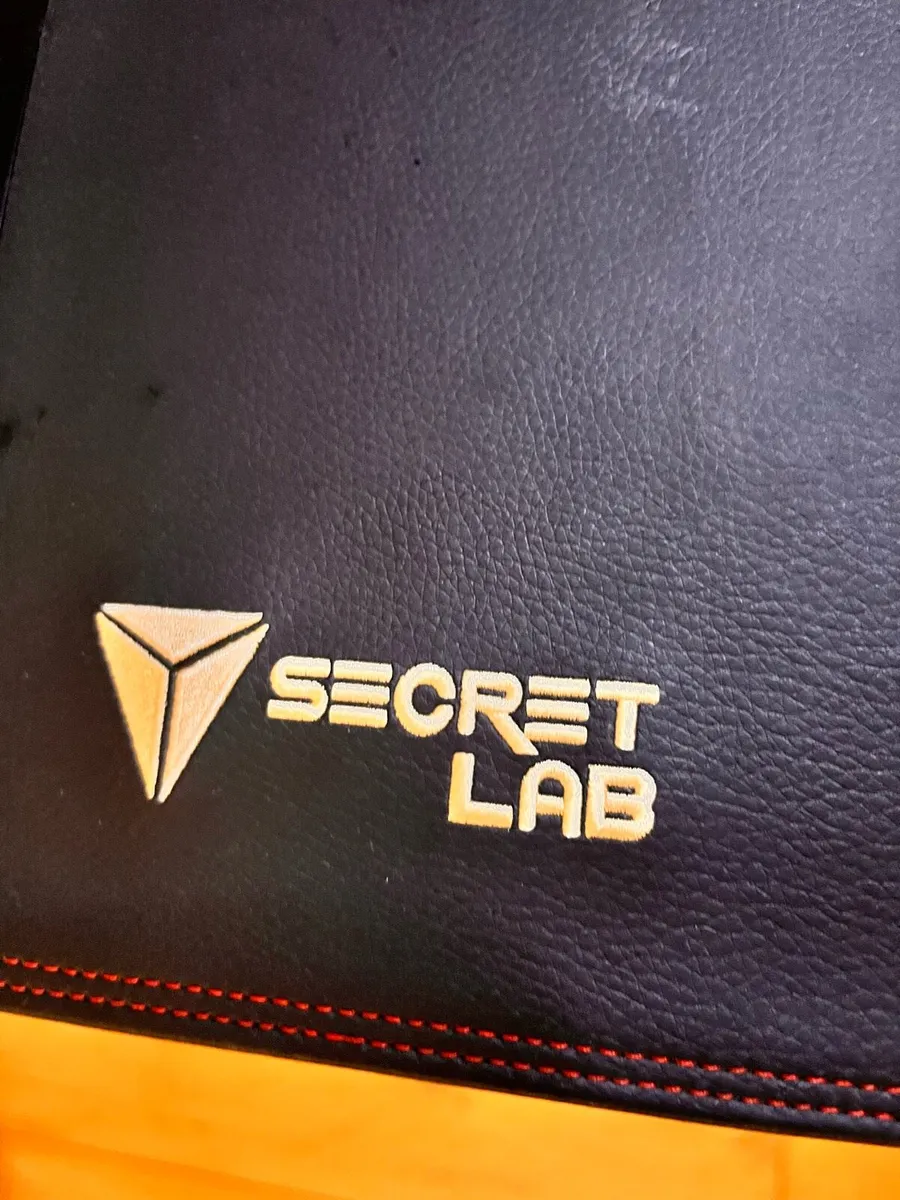 Secret Lab XL Gaming Desk - Image 1