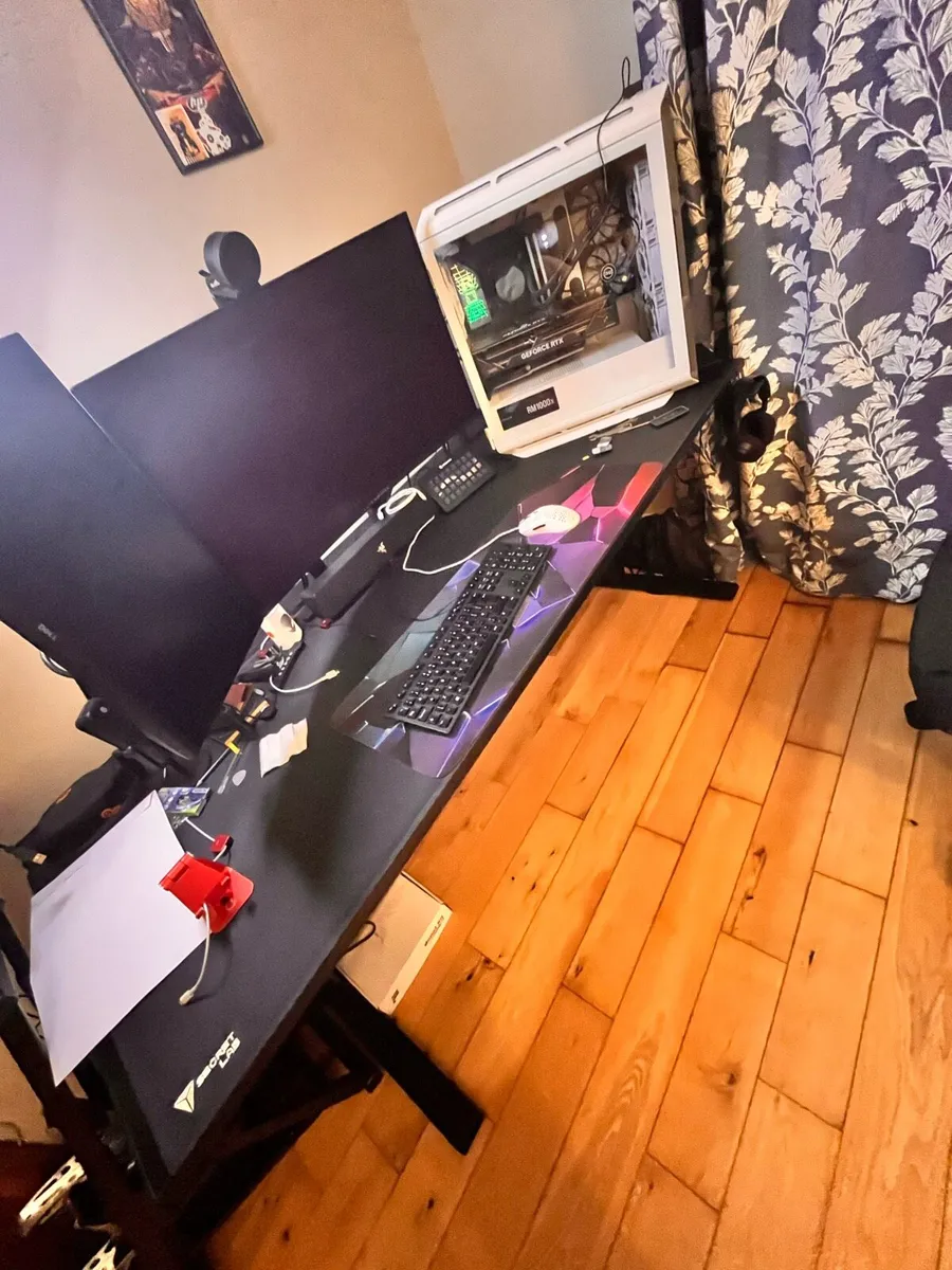 Secret Lab XL Gaming Desk - Image 4