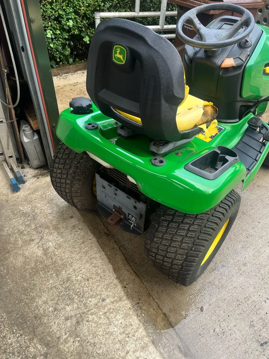 John Deere x320 tractor - Image 4