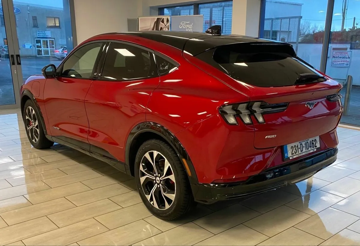 Ford Mustang Mach-E 88kWh (98kWh) Extended Range A - Image 3