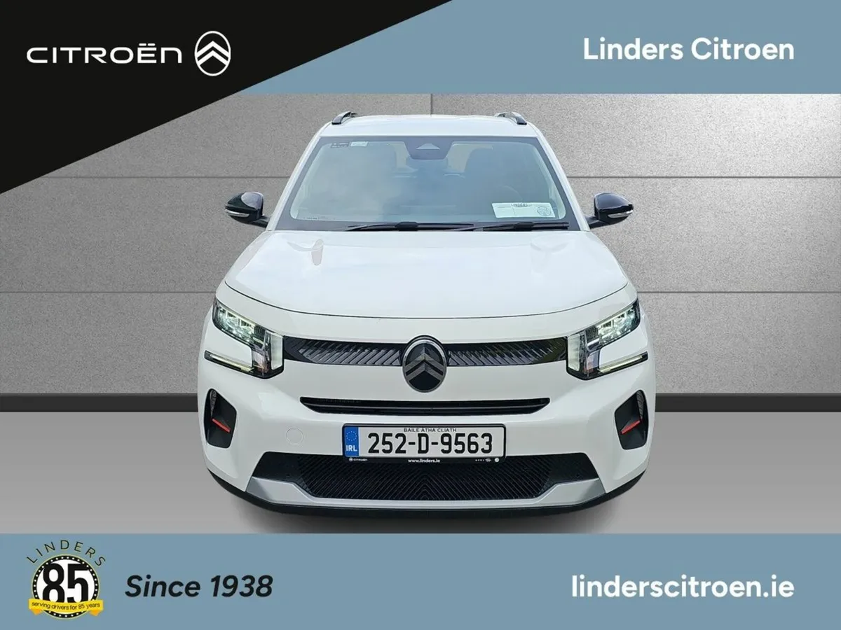 Citroen C3 1.2L Turbo Petrol, Manual - Image 2