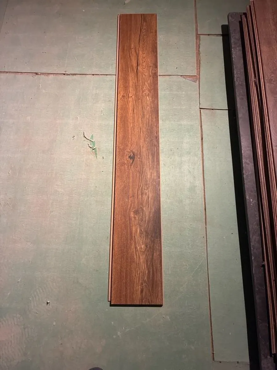 20+ Sqm 12mm Harbour Oak Laminate - Image 3