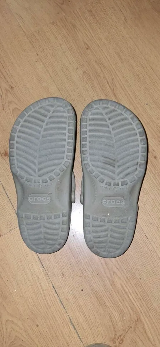 Crocs - Image 2