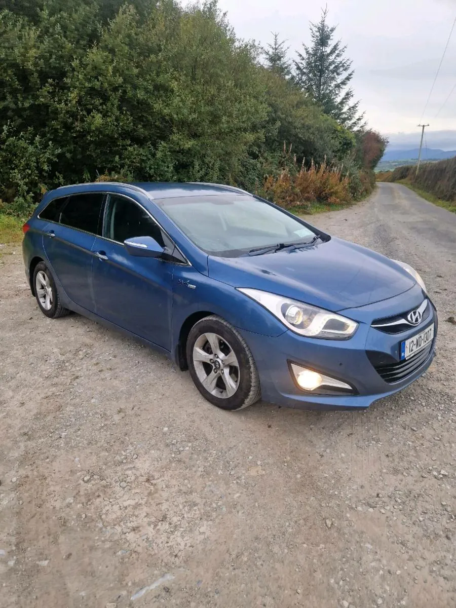 Hyundai i40 Estate NEW NCT - Image 1