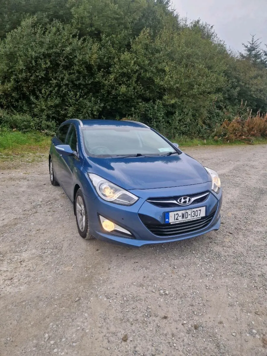 Hyundai i40 Estate NEW NCT - Image 2