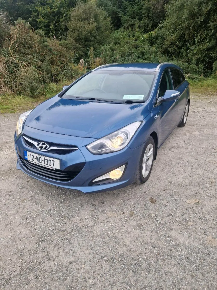 Hyundai i40 Estate NEW NCT - Image 4