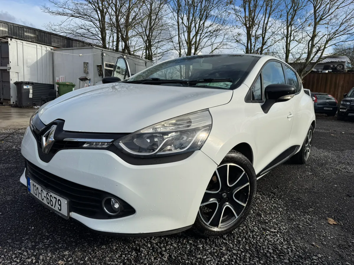 Renault Clio - Image 2