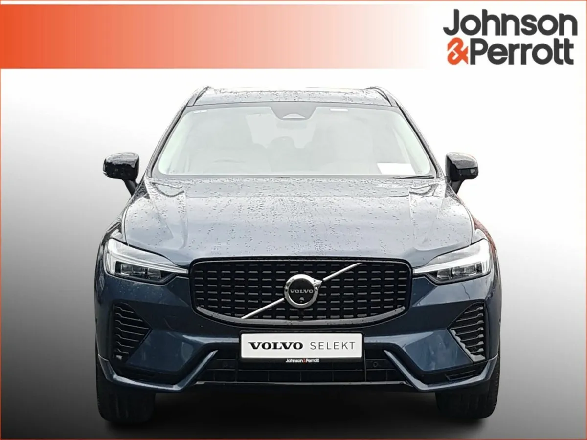 Volvo XC60 T6 350bhp AWD PHEV Plus Dark (Adaptive - Image 4
