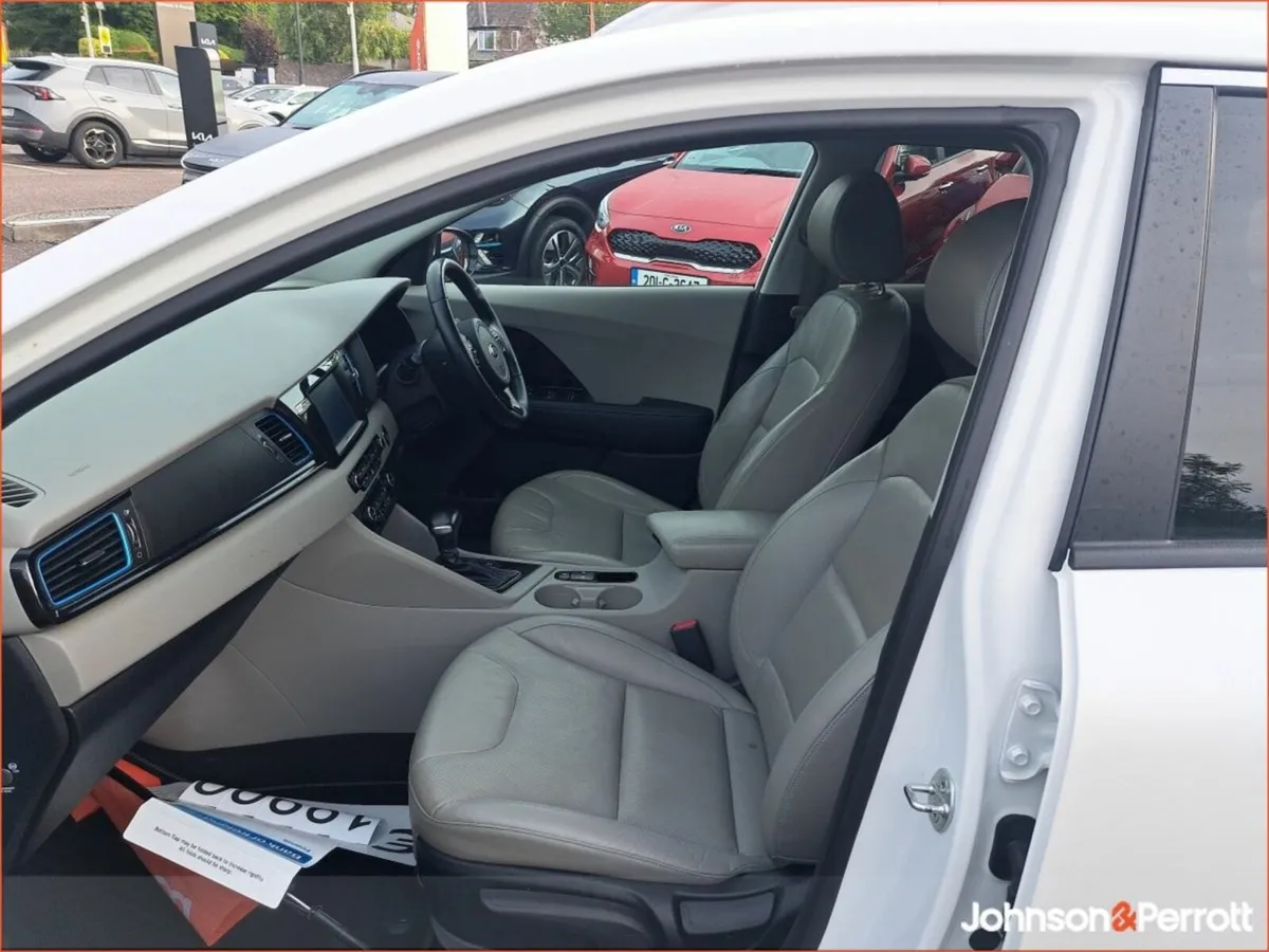 Kia Niro 1.6 GDI PLUG-IN HYBRID - Image 3