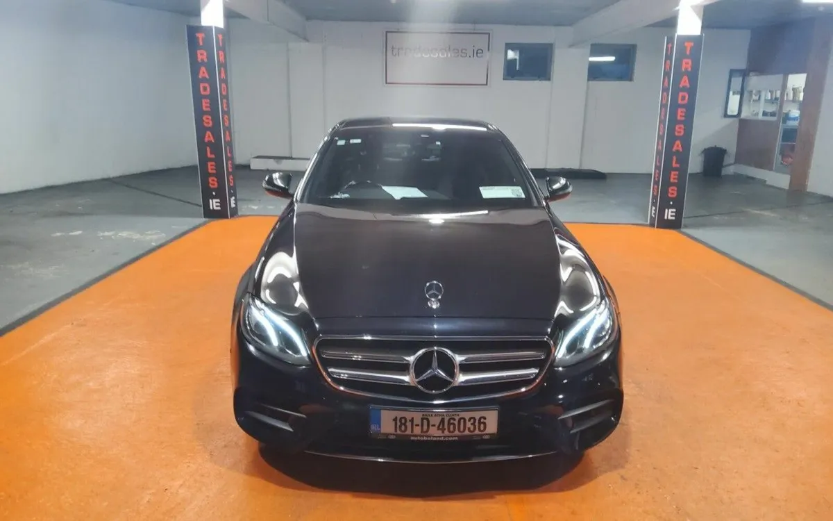 Mercedes-Benz E-Class E 220 D AMG LINE A/T - Image 1