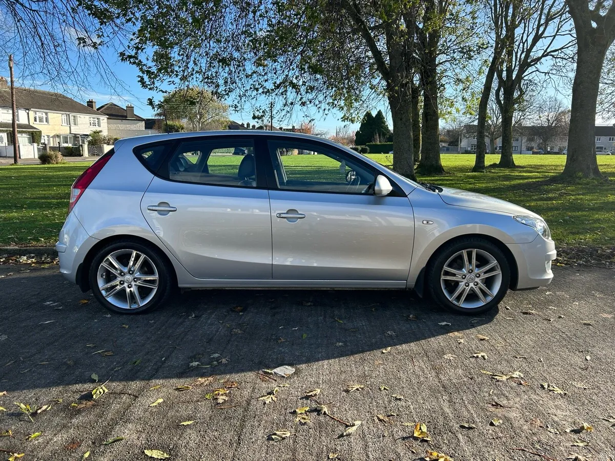 2009 Hyundai I30 Premium // New NCT // €2950 - Image 2