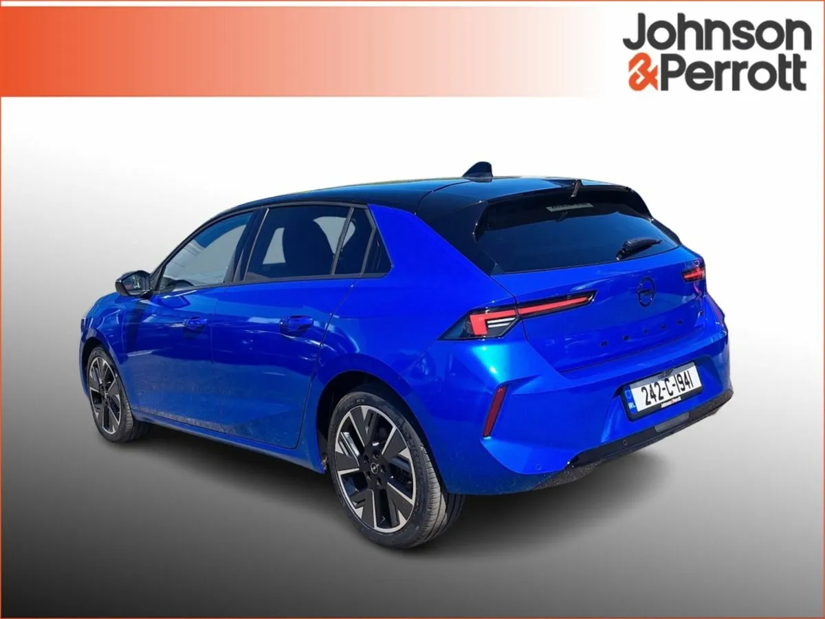 Opel Astra GS 54KWh EV 155PS - Image 4