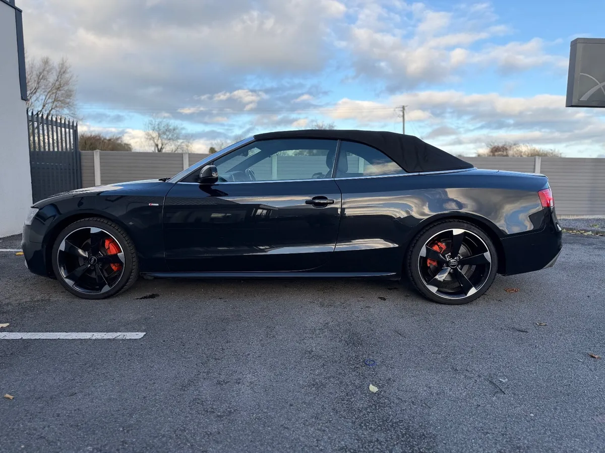 2012 AUDI A5 2.0TFSI DSG QUATTRO CONVERTIBLE - Image 2