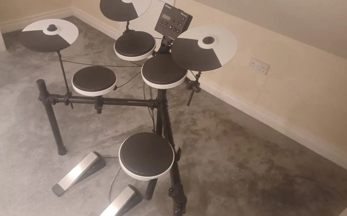 Roland TD-02K White Electronic Drumkit - Image 2
