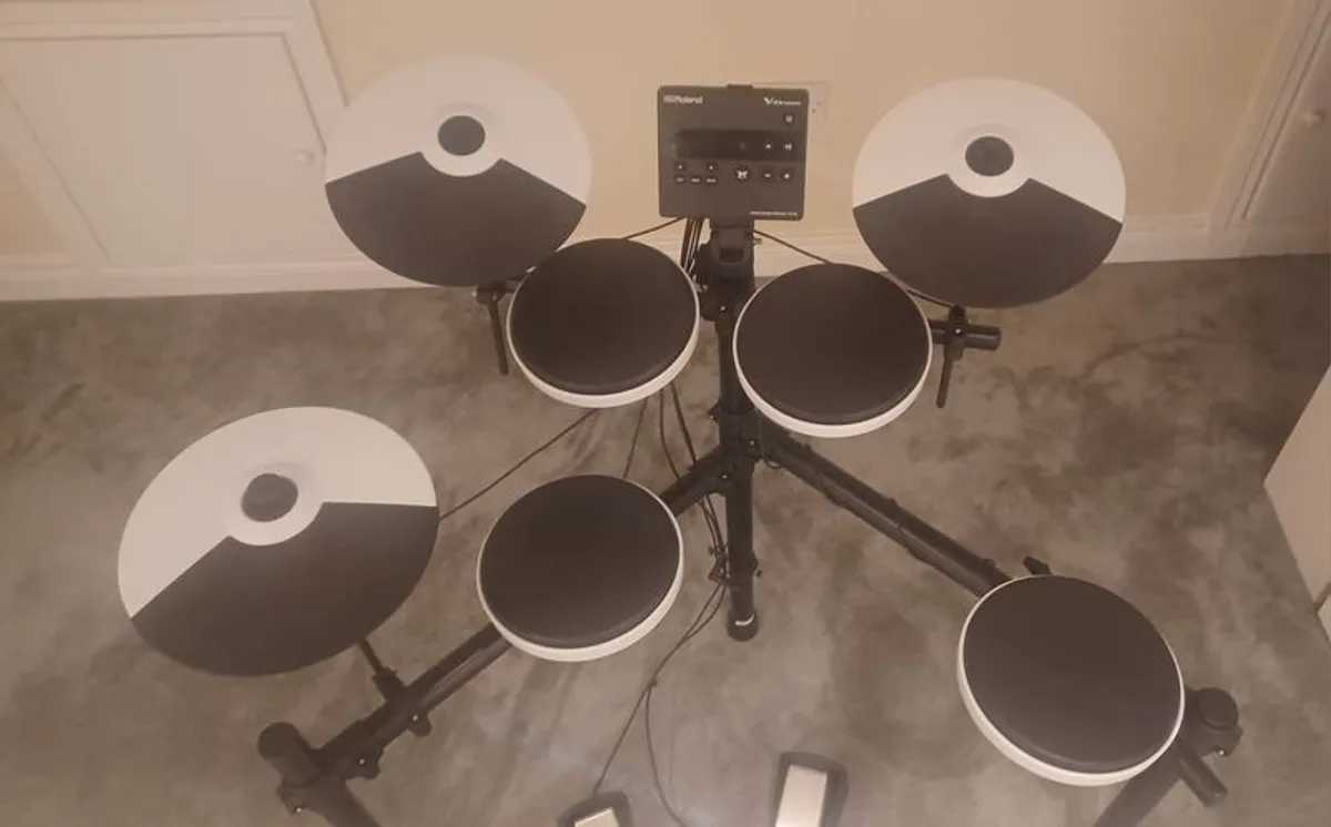 Roland TD-02K White Electronic Drumkit - Image 4