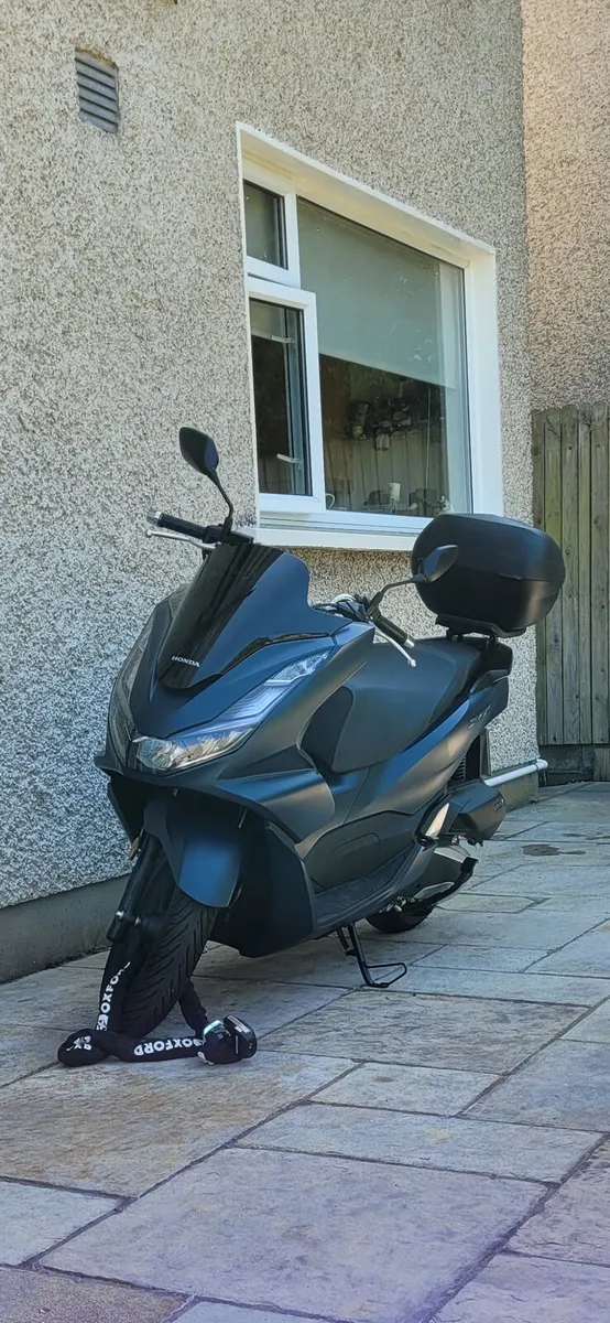 Honda PCX 125 2023 - Image 3