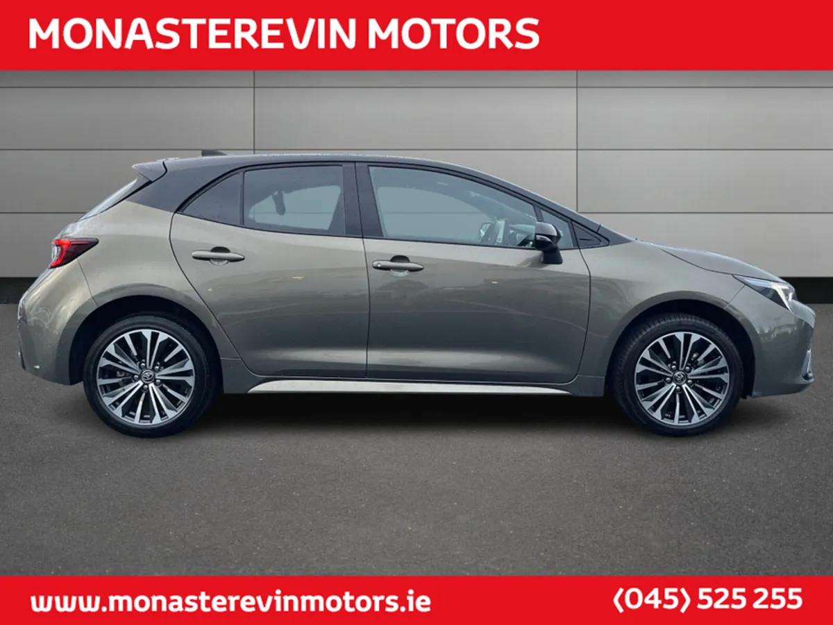 Toyota Corolla HB LUNA SPORT - Image 4