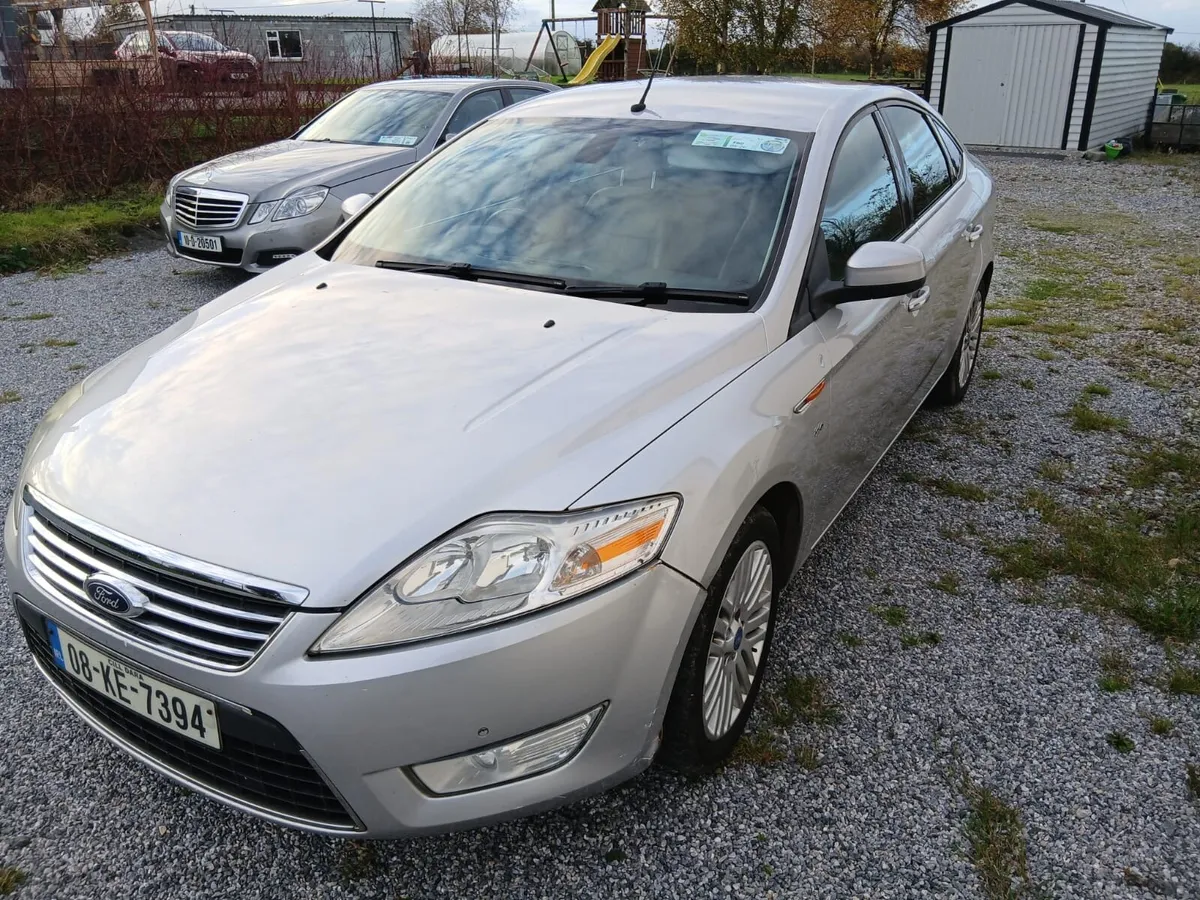 Ford Mondeo  Ghia - Image 1