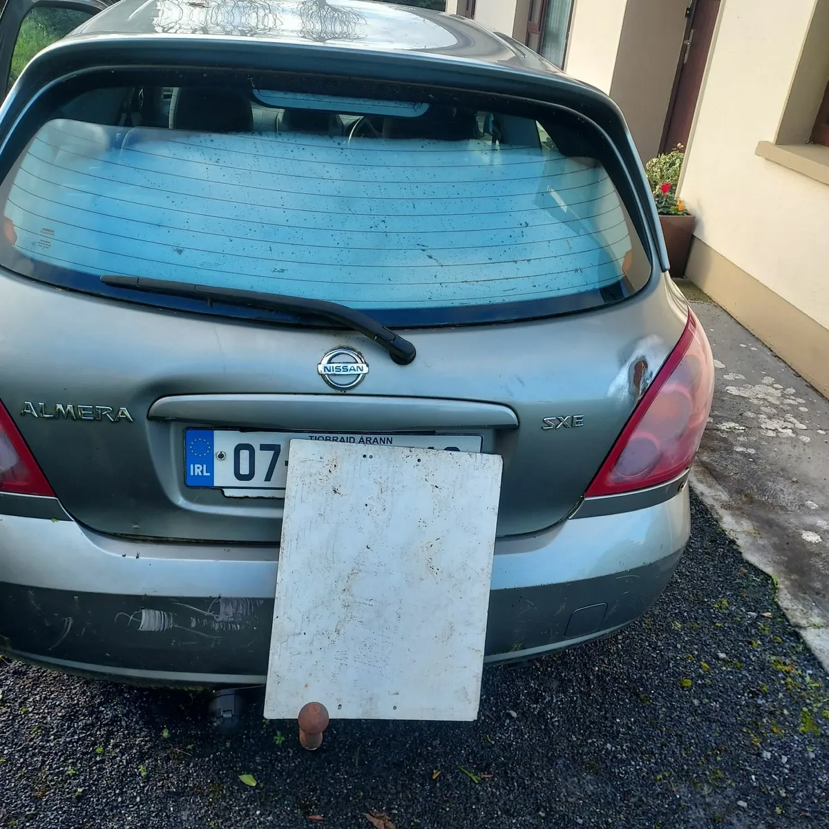 Nissan Almera 2007 petrol hatchback - Image 1