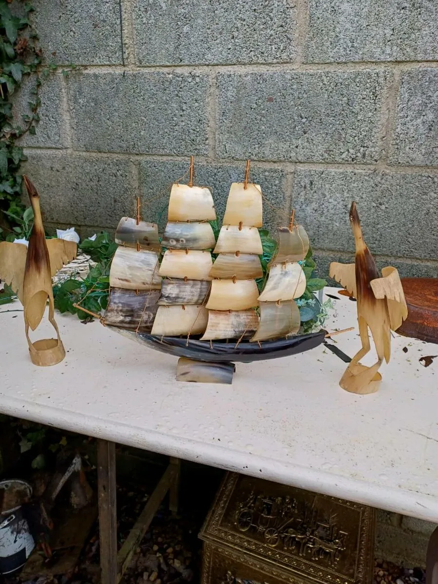 Vintage Handcrafted Horn Ship & Birds - Image 2