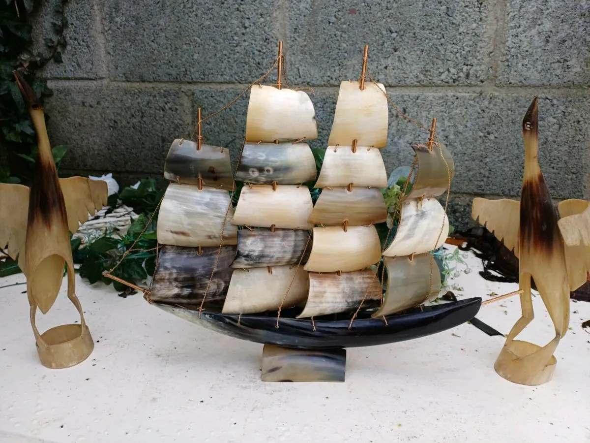 Vintage Handcrafted Horn Ship & Birds - Image 3