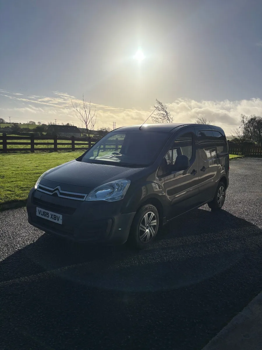 2015 Citroen berlingo 200vrt - Image 4