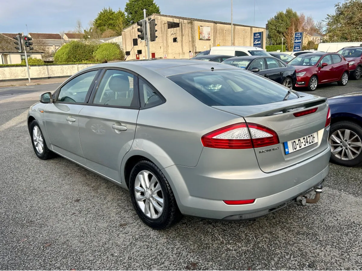 Ford Mondeo ZETEC 1.8 TDCI 125PS ECO M5 5DR - Image 3