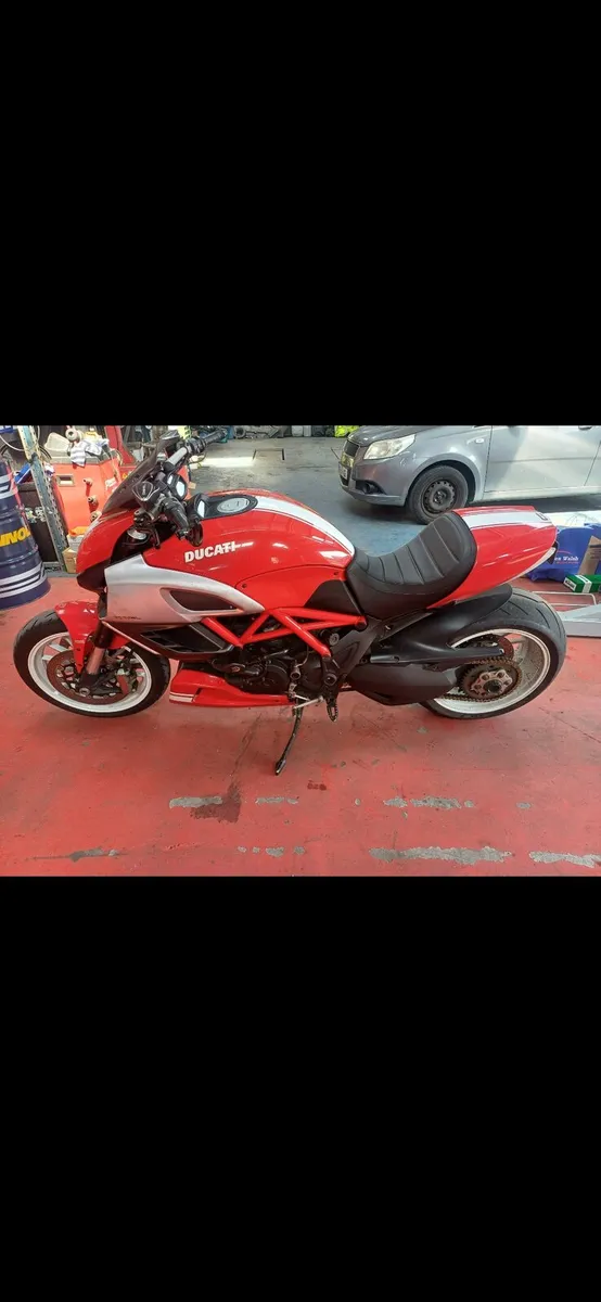 Ducati diavel - Image 3