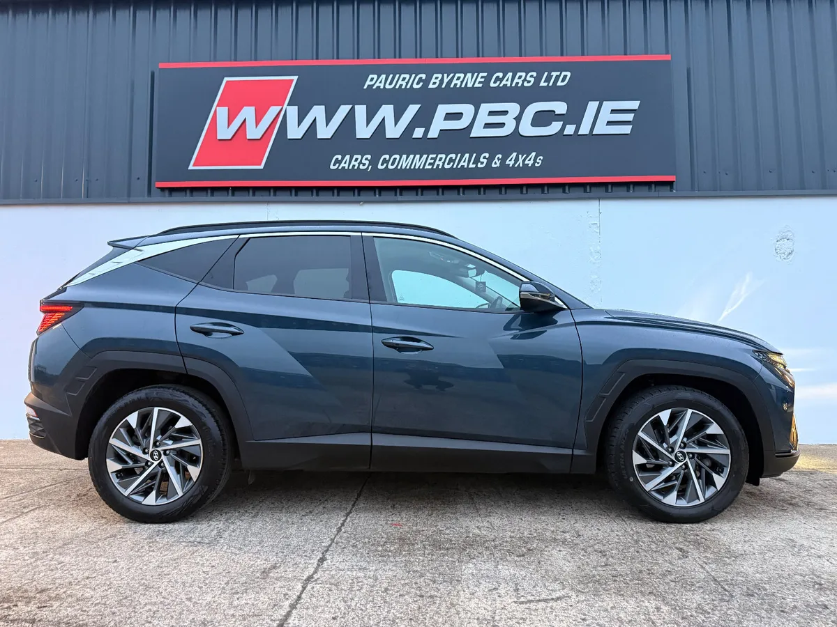 Hyundai Tucson EXECUTIVE PLUS 2023 - Image 3