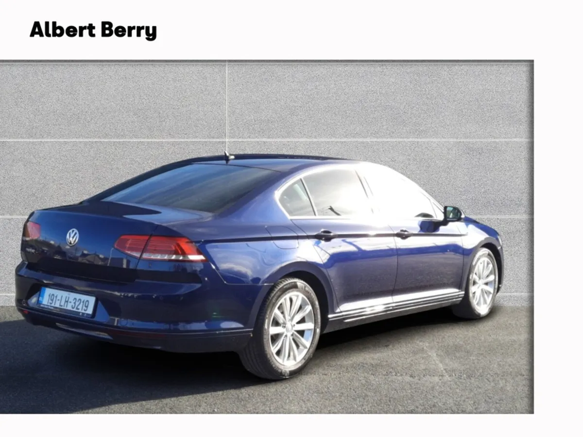 Volkswagen Passat 2.0 TDI SE BUSINESS 150 - Image 4