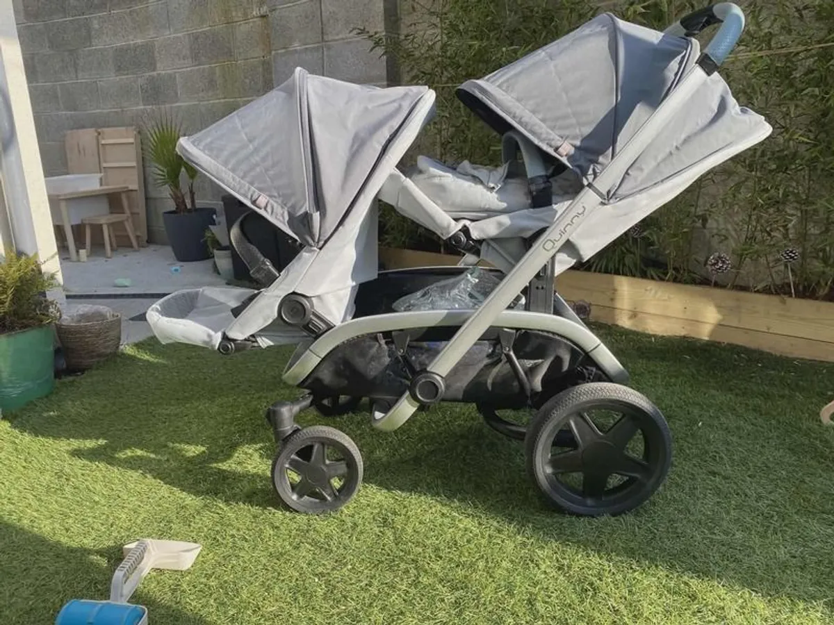 Quinny Duo Hubb Stroller - Image 2