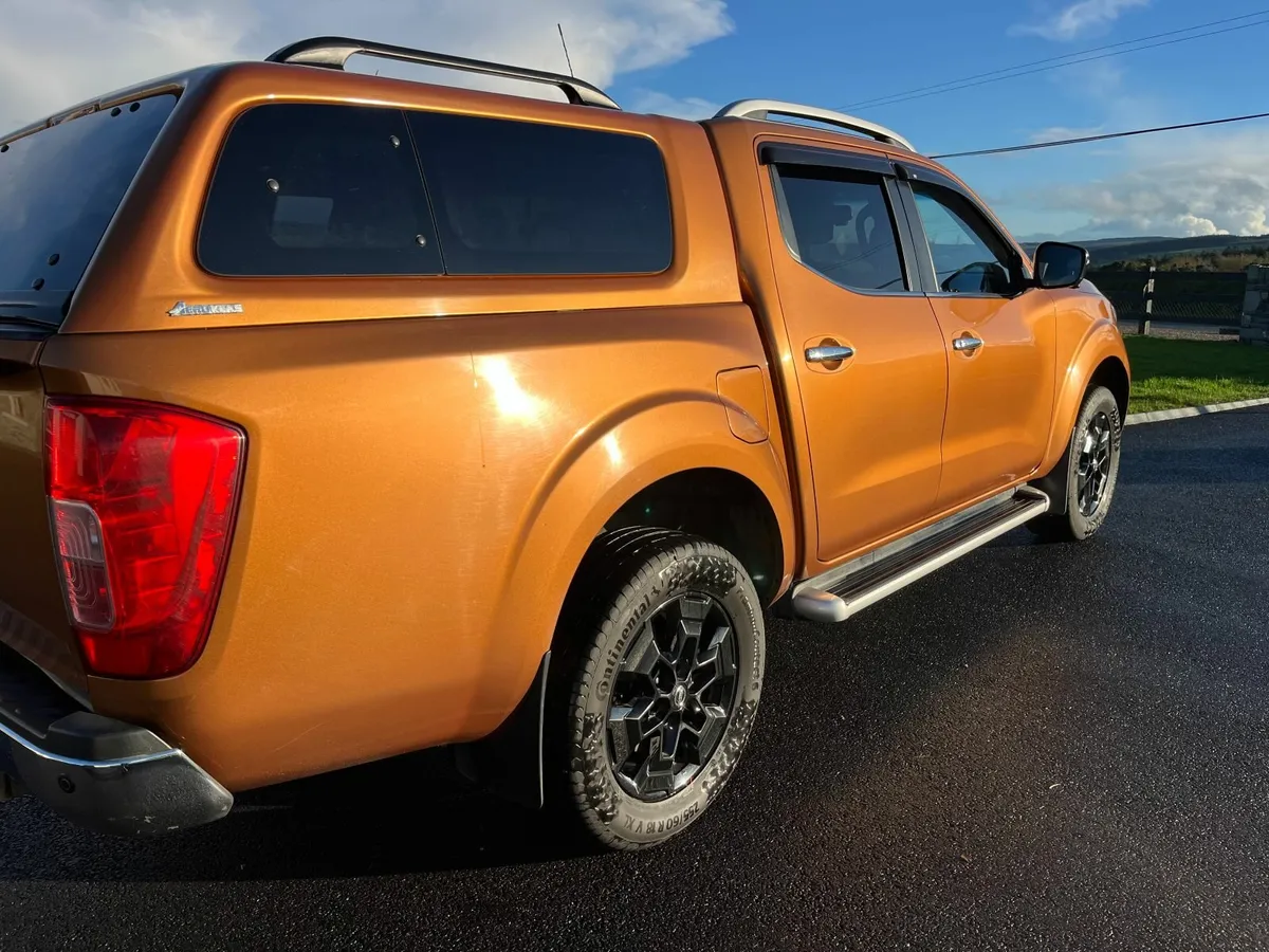 Nissan Navara 2017 TEKNA Automatic - Image 2