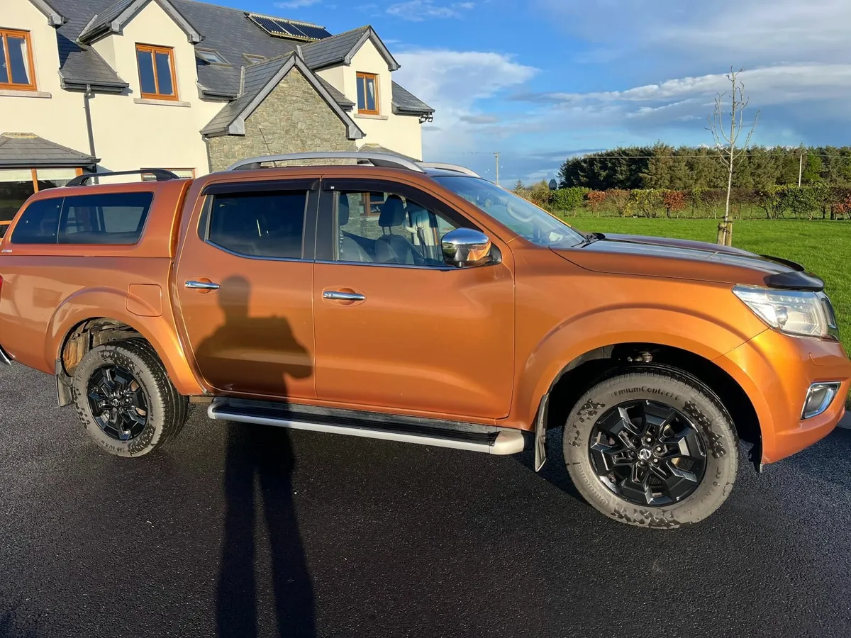 Nissan Navara 2017 TEKNA Automatic - Image 3