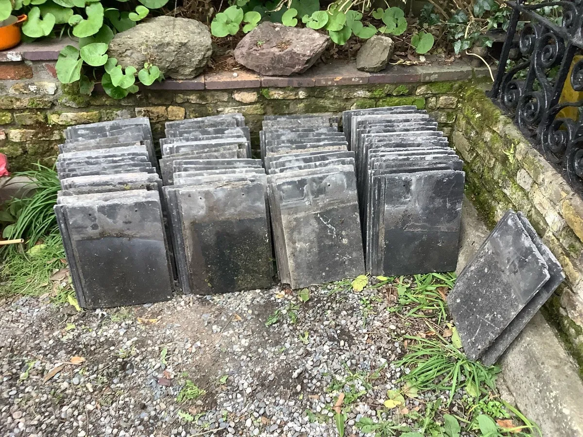 Old roof tiles - Image 1