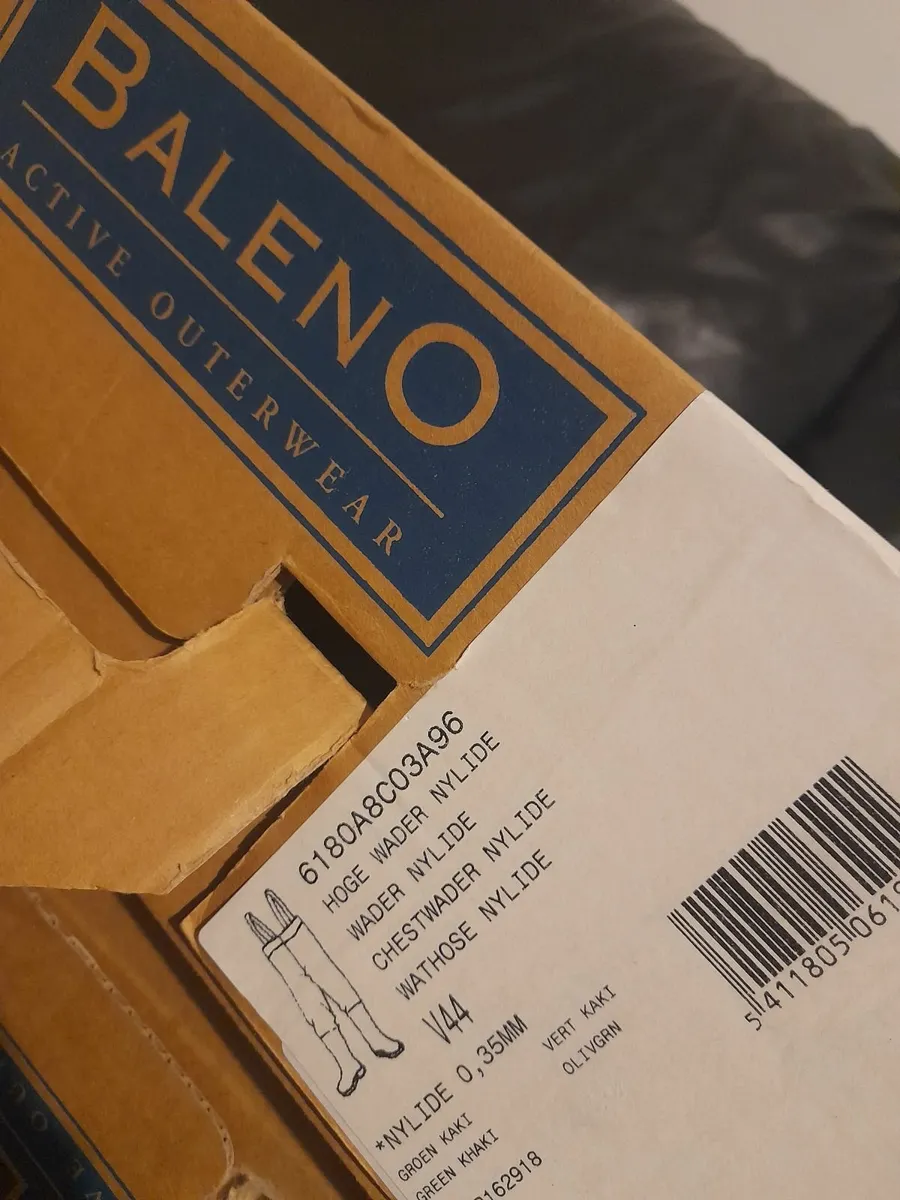 Chestwaders NEW size 44 or 43 - Image 2