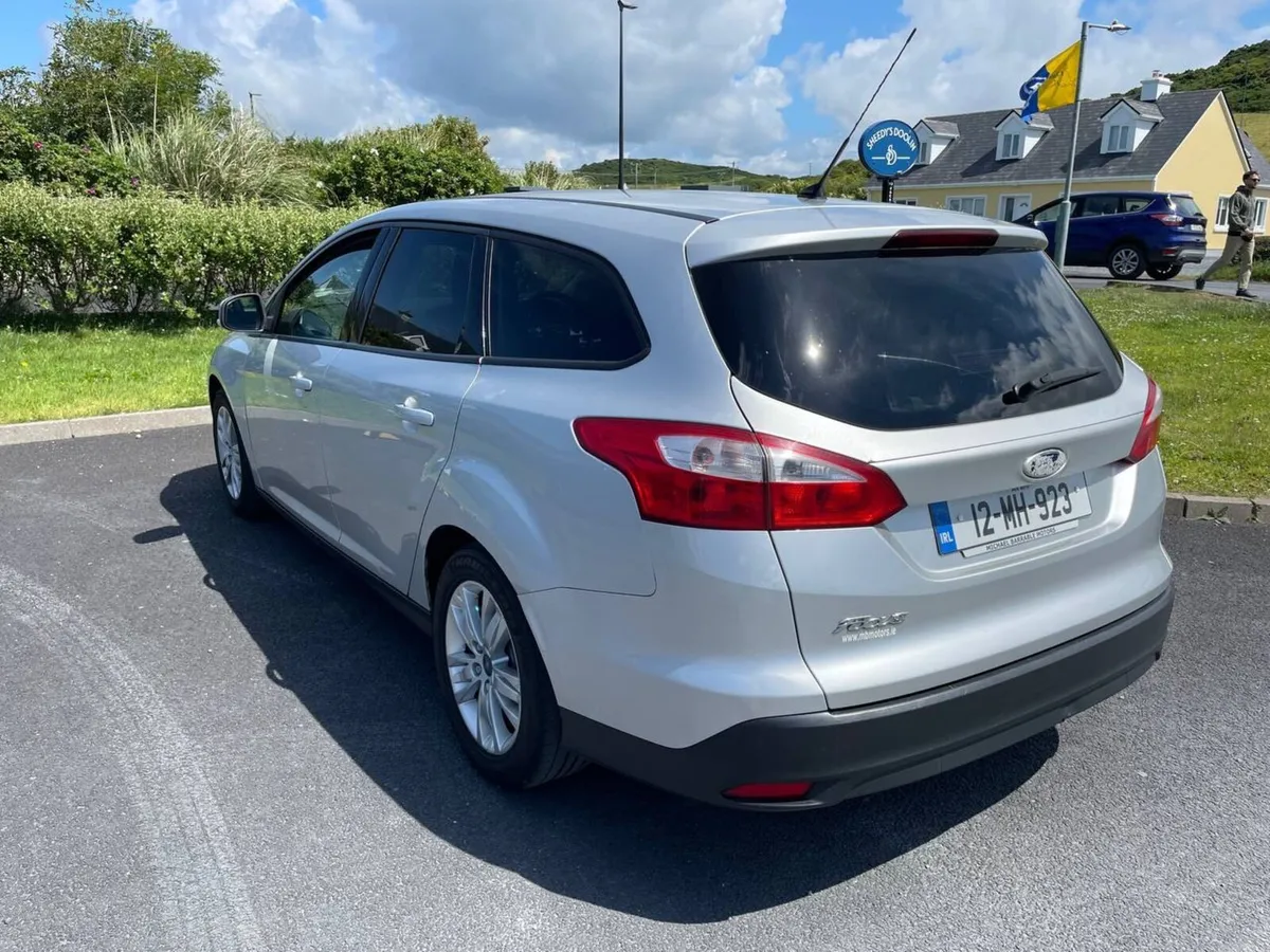 Ford Focus 2012 - Image 4