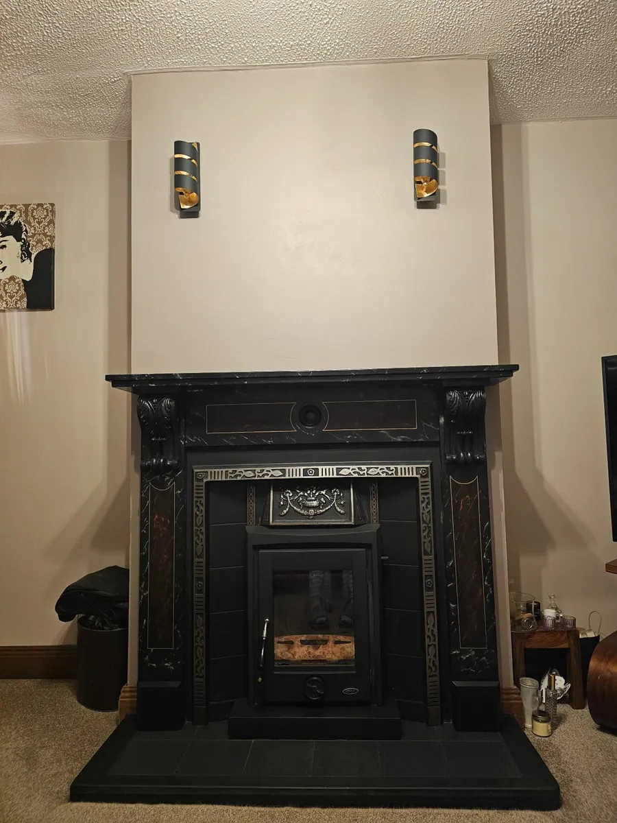 Fireplace  and stove - Image 2