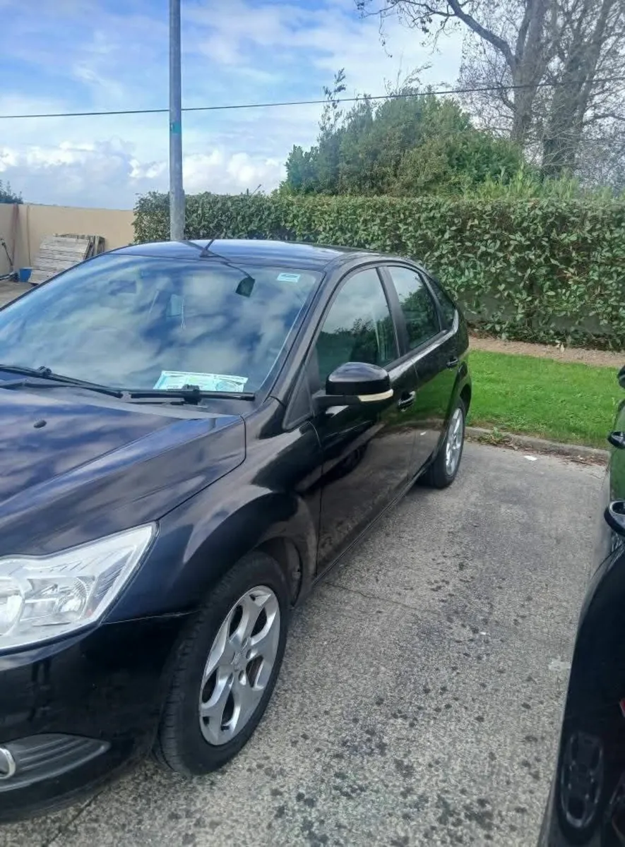 Ford Focus 2011 - Image 1