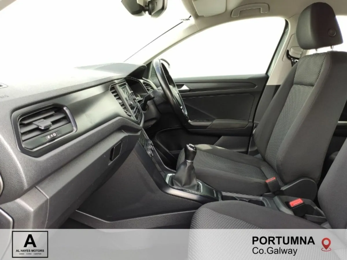 Volkswagen T-Roc T.L 1.6 TDI 6SPEED 115BHP*NCT 1/2 - Image 4