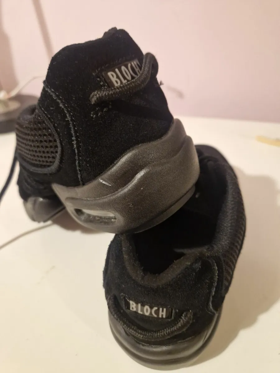 Bloch dance shoes - Image 3