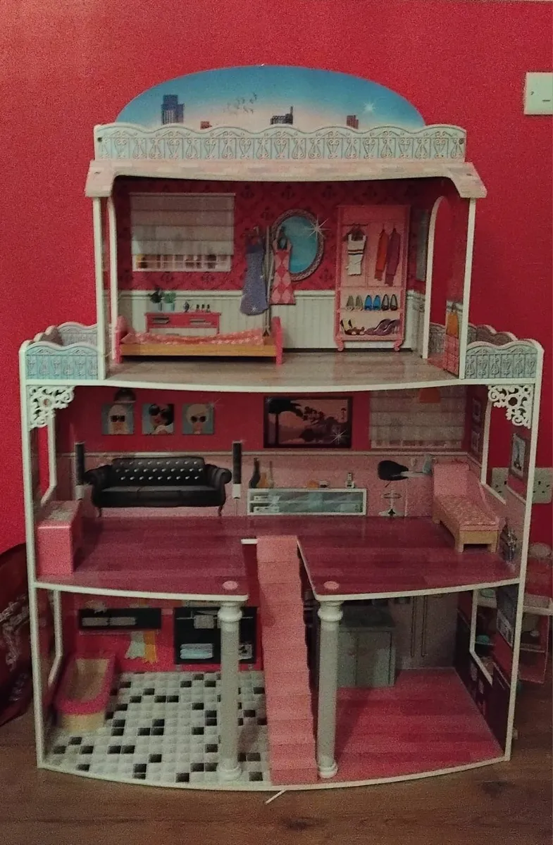 Toys and accessories. - Image 4