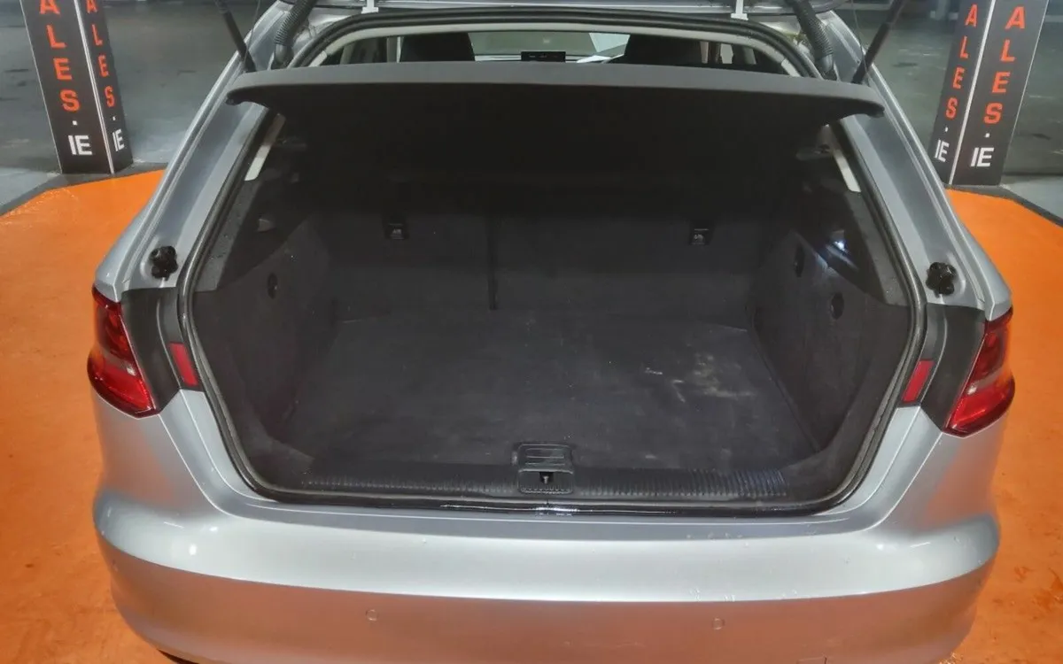 Audi A3 1.6 TDI SE - Image 4