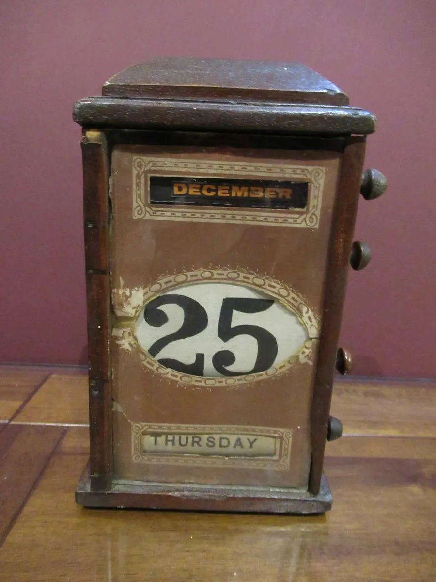 antique vintage DATE desk cottage pub garage  cave - Image 3