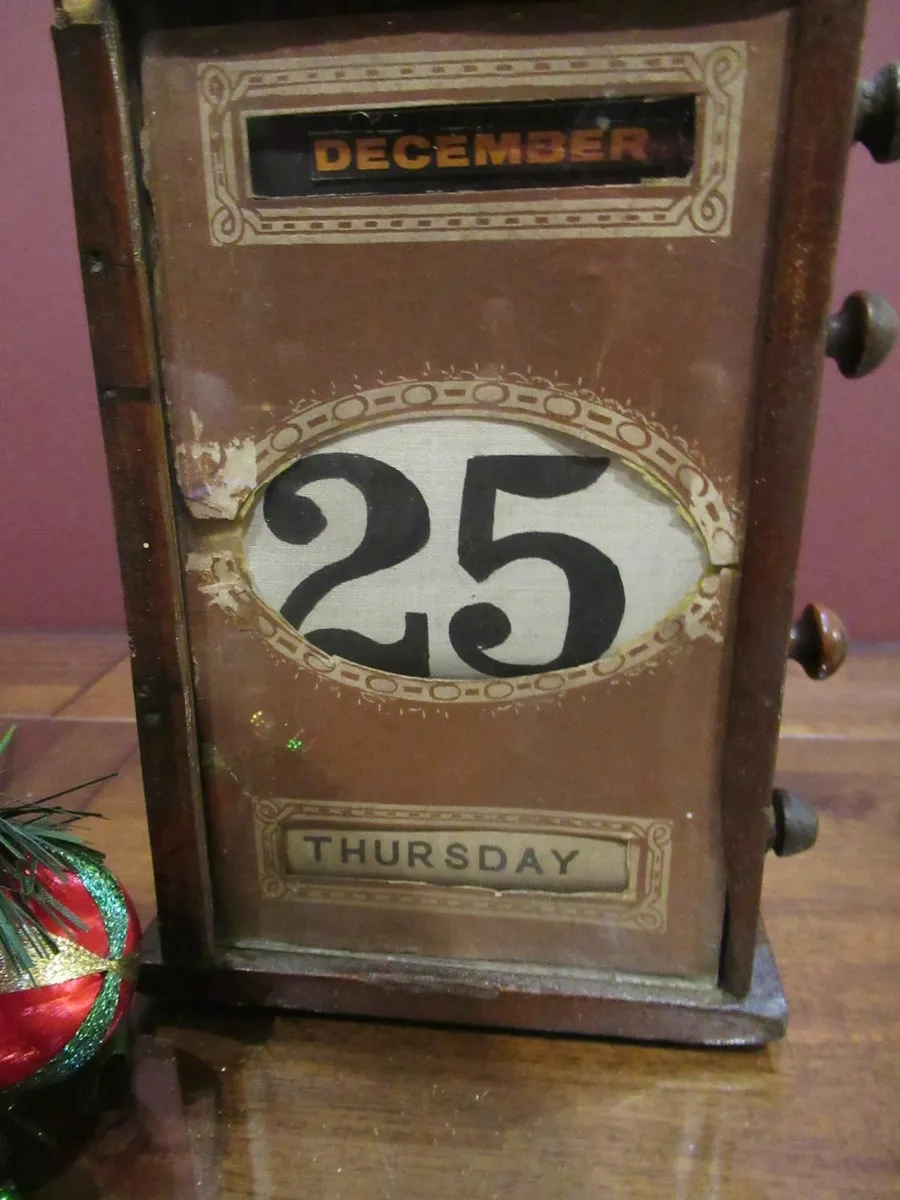 antique vintage DATE desk cottage pub garage  cave - Image 4