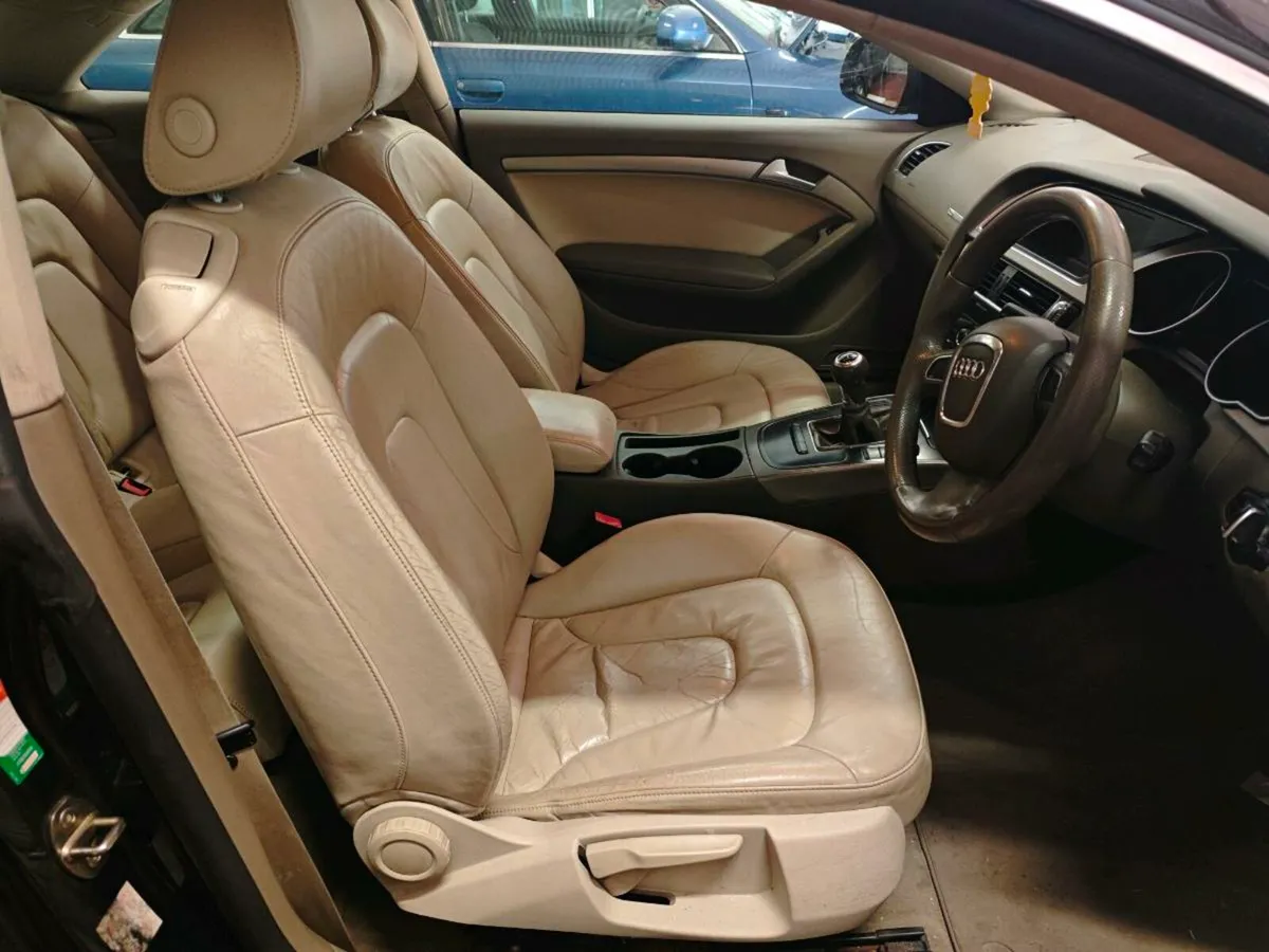 Audi A5 b8 2 door 1.8tfsi manual for breaking - Image 1